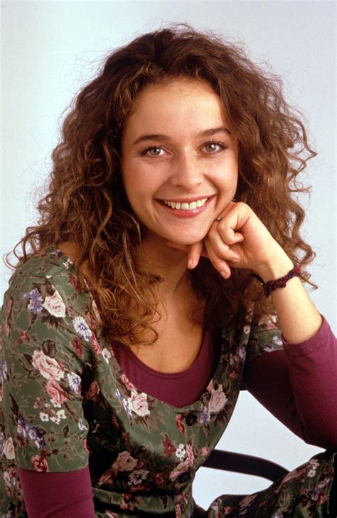 Julia Sawalha